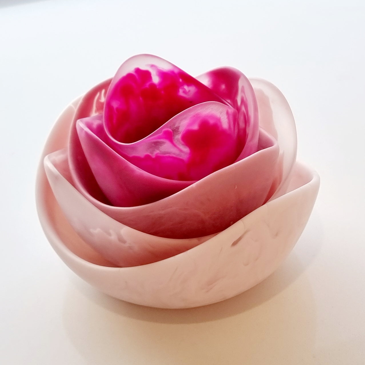 Lily Nesting Bowls