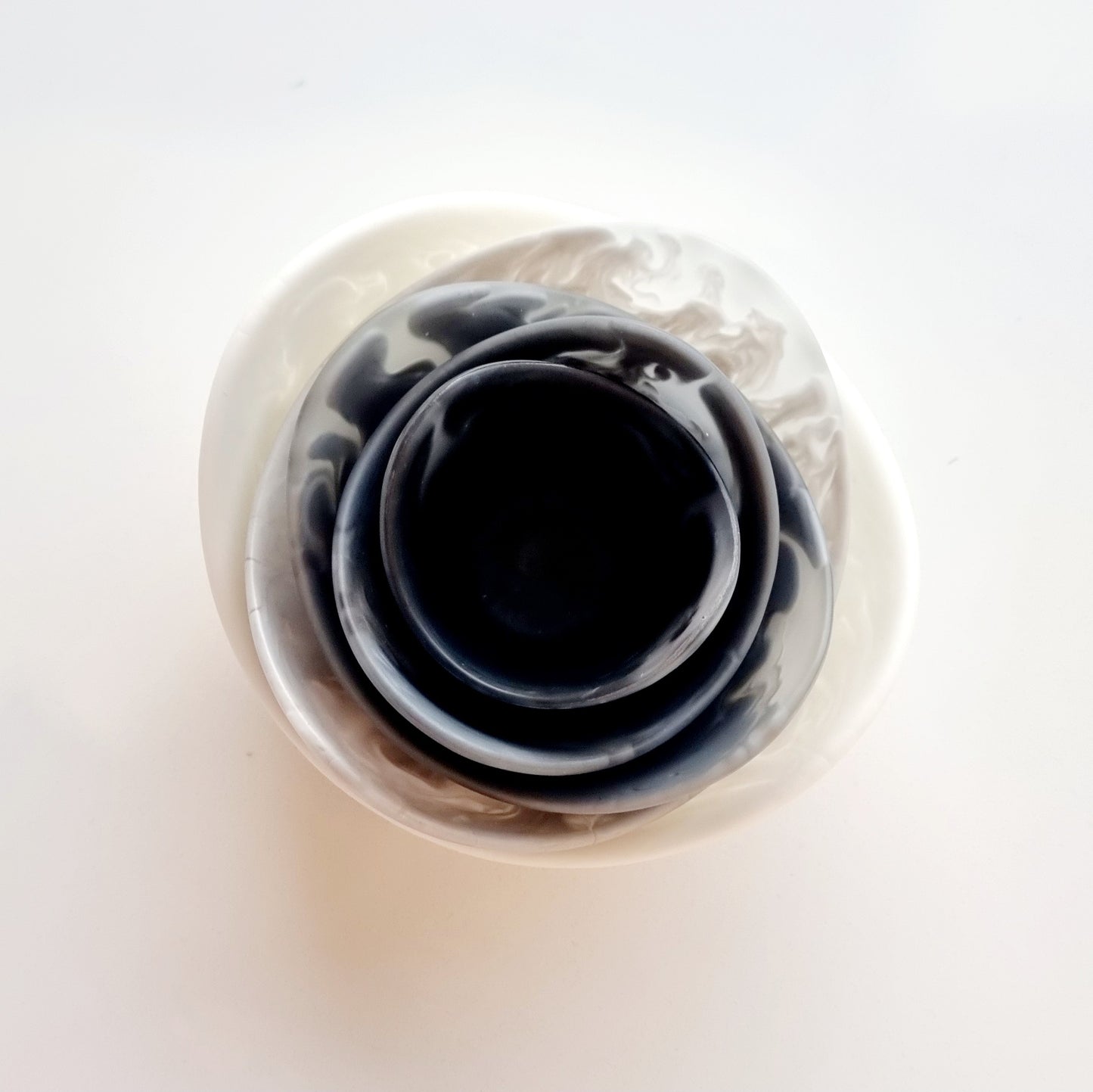 Lily Nesting Bowls