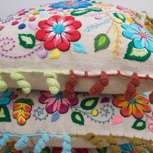 Flora Ayacucho Cushion Cover